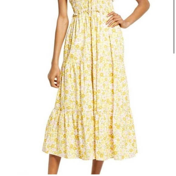 Wayf Wisteria Tiered Midi Sundress size M - Picture 3 of 5